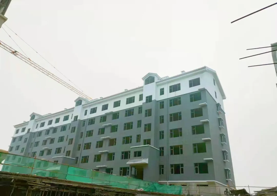 尧王山花园B区4号楼三层封顶131.png